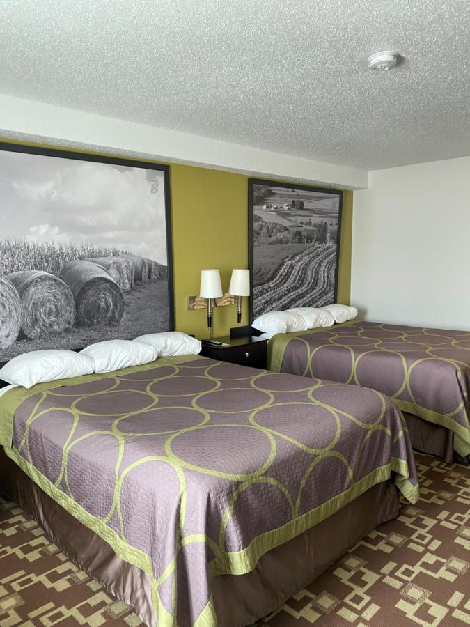 Super 8 By Wyndham Independence Ia Exterior foto