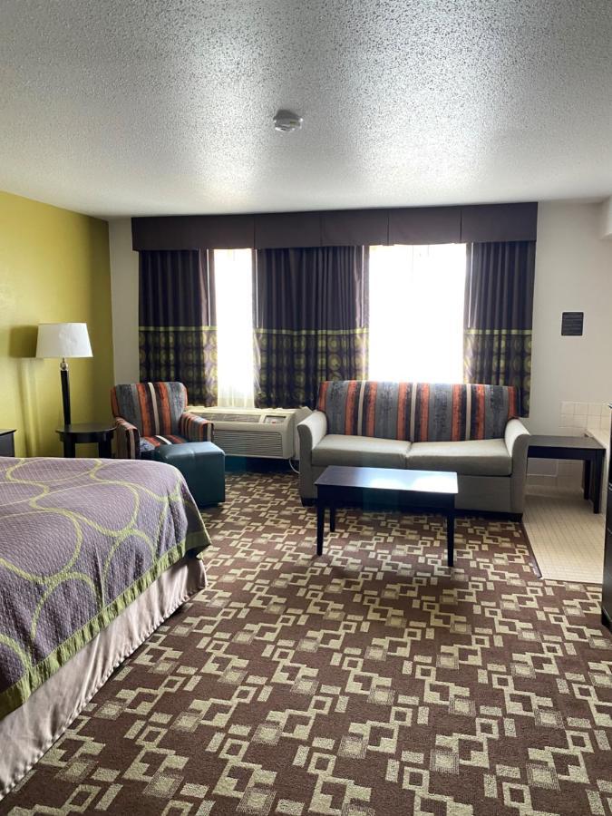Super 8 By Wyndham Independence Ia Exterior foto