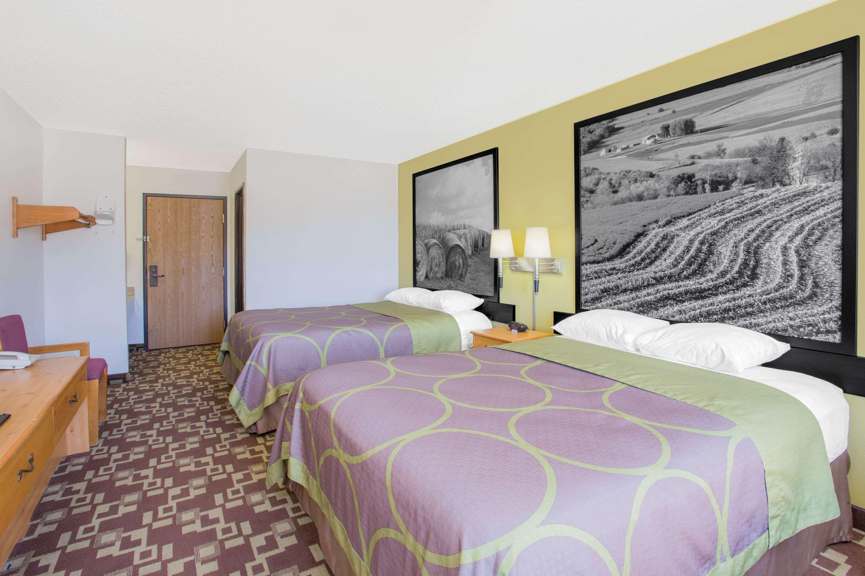Super 8 By Wyndham Independence Ia Exterior foto
